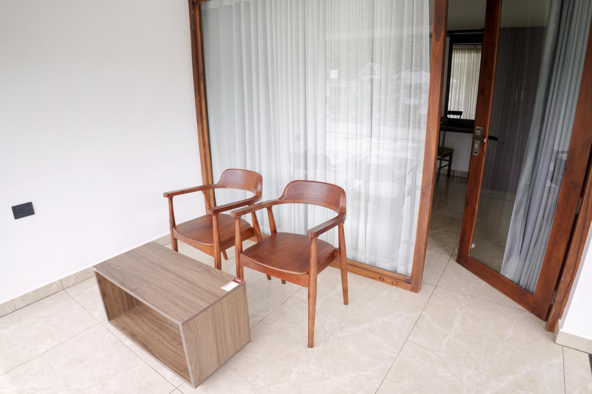 Teak And Lake Homestay Thekkady Bagian luar foto